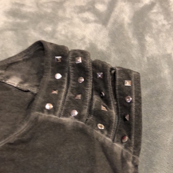 Rock & Republic Top - Picture 3 of 6